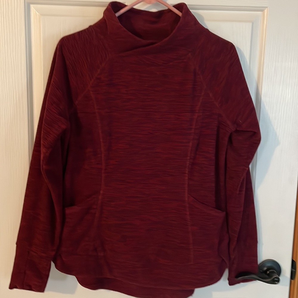 ST. JOHN’s BAY ACTIVE TOP EUC VERY SOFT, COMFORTABLE SIZE